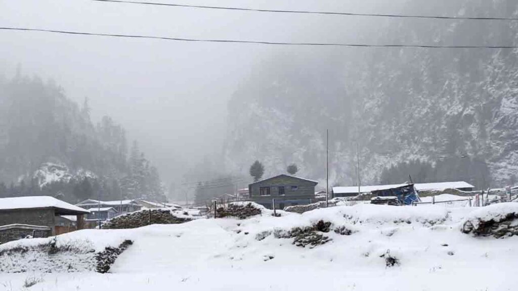 Snowfall in Sandakpur area of Ilam